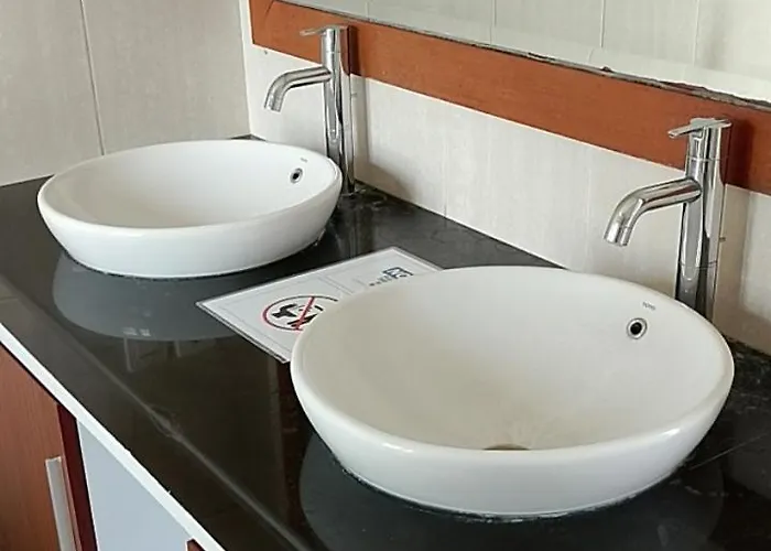 Casavina 303 Batu Bolong Canggu